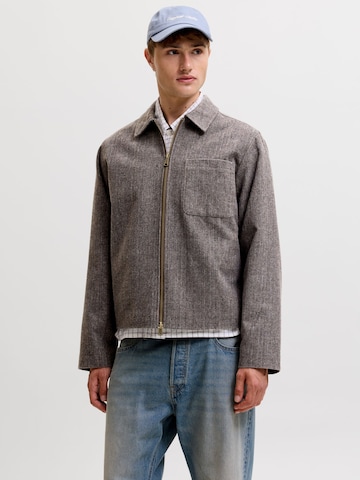JACK & JONES Tussenjas in Bruin: voorkant