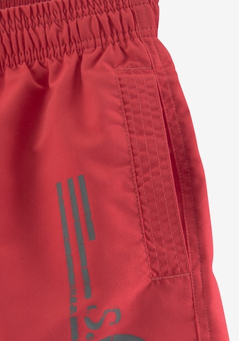 s.Oliver Badeshorts in Rot