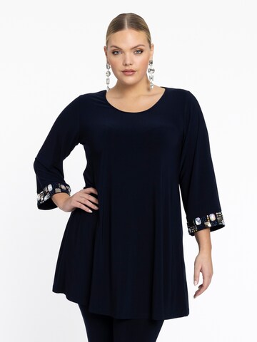 Yoek Tunic in Blue: front