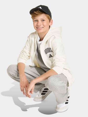 ADIDAS SPORTSWEAR Sportsweatjacka i vit: framsida