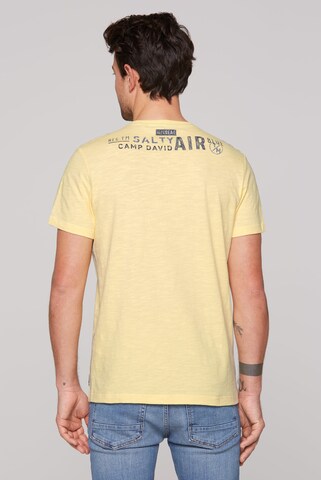 CAMP DAVID T-Shirt in Gelb