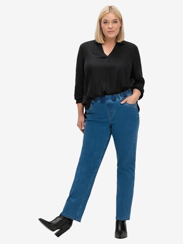 SHEEGO Regular Jeans in Blau