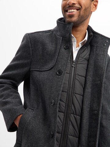 Finshley & Harding Between-Seasons Coat 'Tommy' in Black