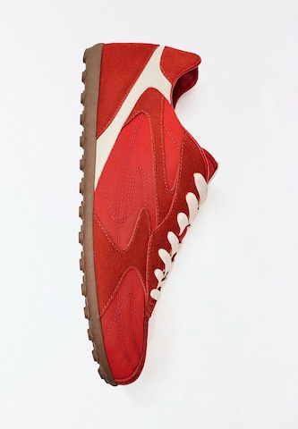 Bershka Platform trainers in Red
