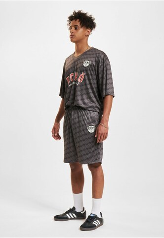 Loosefit Pantaloni 'Mania' di Ecko Unlimited in grigio