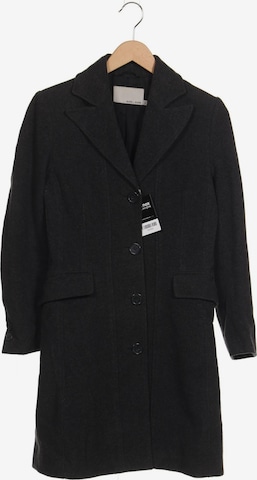 MORE & MORE Mantel XS in Grau: Vorderseite