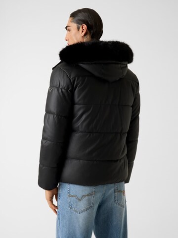 GUESS Jacke in Schwarz