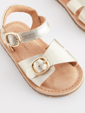 Next Sandal i guld