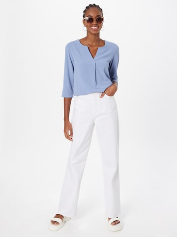 Camicia da donna 'Emmi' di ABOUT YOU in blu