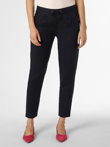 Marie Lund Pleat-Front Pants in Blue: front