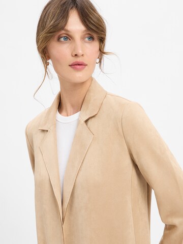 Betty Barclay Blazer in Beige