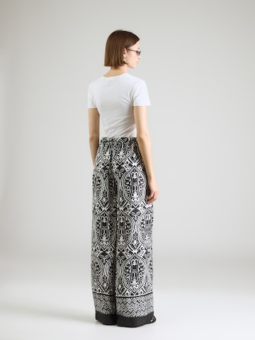monari Wide leg Παντελόνι σε μαύρο
