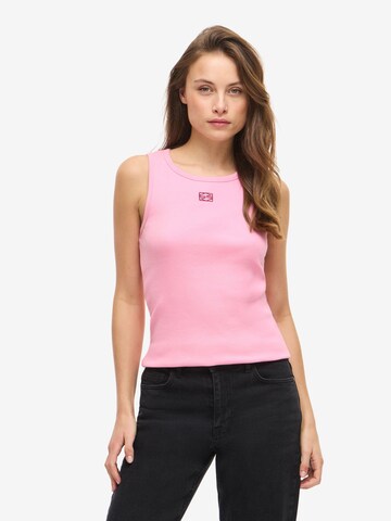 Noisy may Overdel 'NMMaya' i pink: forside