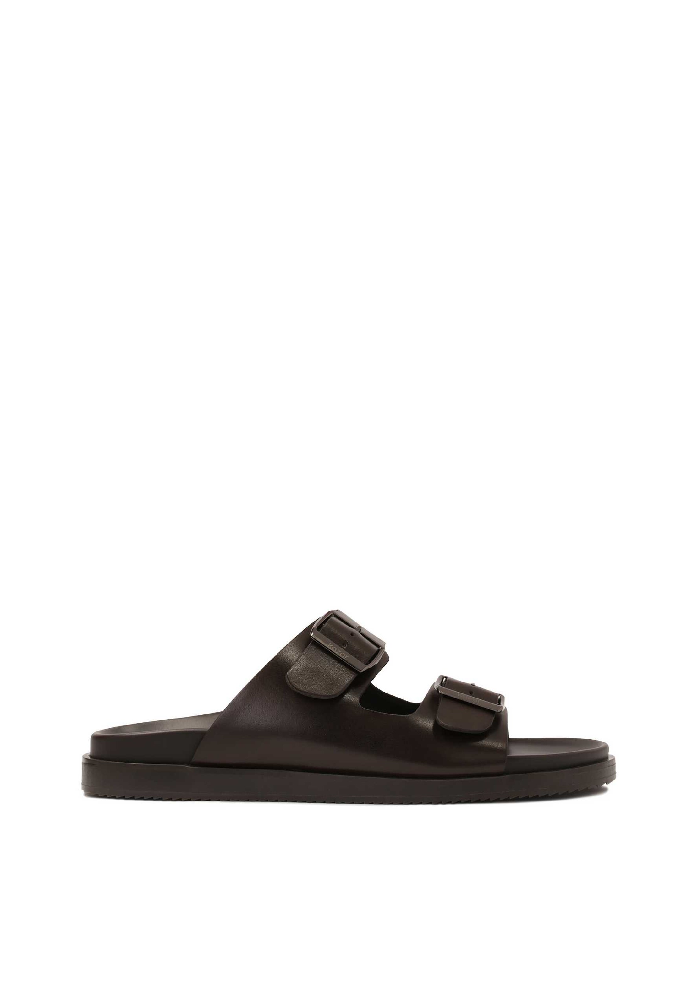 Kazar Muiltjes in Bruin