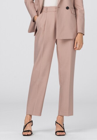 HALLHUBER Pleat-Front Pants in Pink: front