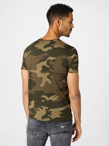 ALPHA INDUSTRIES Regular Fit T-Shirt in Grün