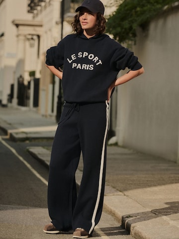 Next Пуловер в синьо: отпред