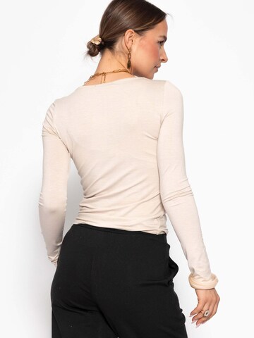 SASSYCLASSY T-shirt i beige