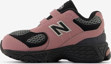 new balance Sneaker '2002 Hook & Loop'. in Pink: Vorderseite