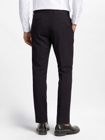 Regular Pantalon à plis Finshley & Harding en noir