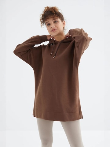 Sweat-shirt Tommy Life en marron