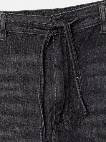 Pull&Bear Baggy Jeans in Zwart