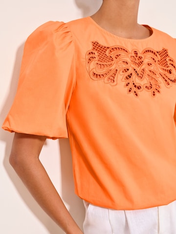 Lipsy Blouse in Oranje