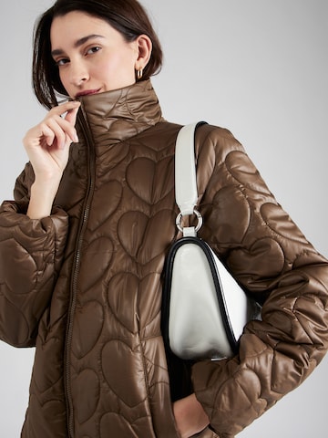 VERO MODA Winter Jacket 'VMWILLOWMIE' in Brown