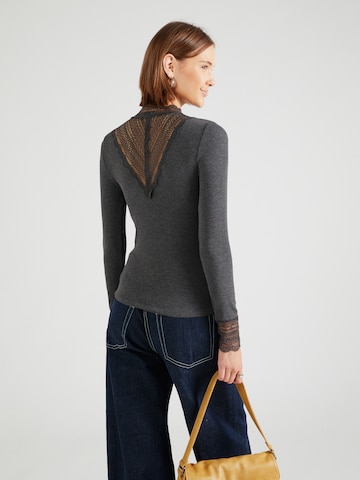 ONLY Μπλουζάκι 'ONLTilde' σε γκρι