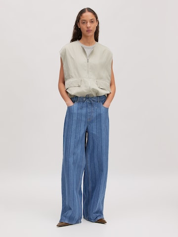 EDITED Wide leg Jeans 'Tula' in Blue