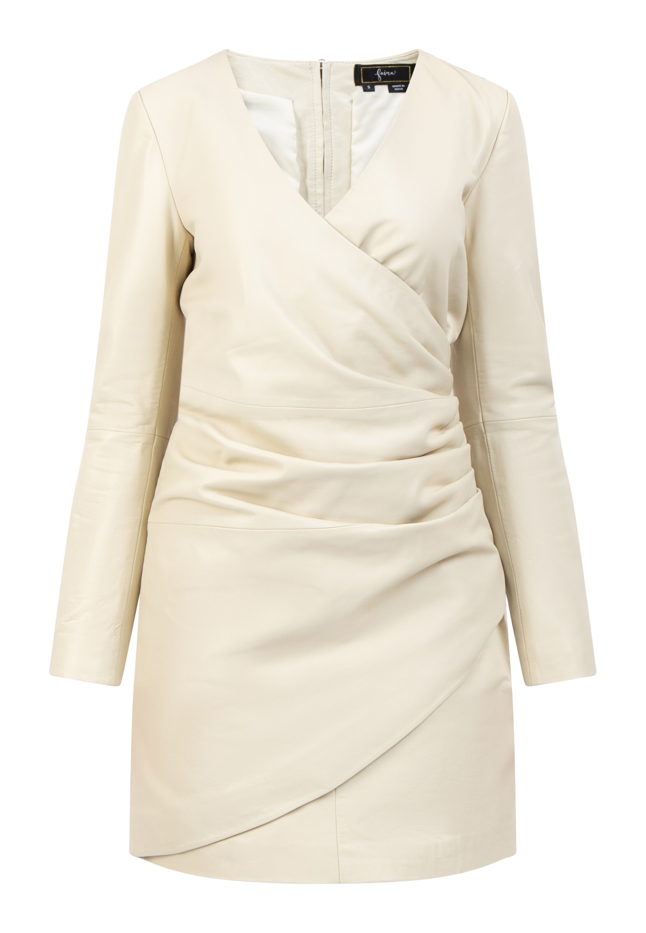 Rochie de la faina pe alb: față