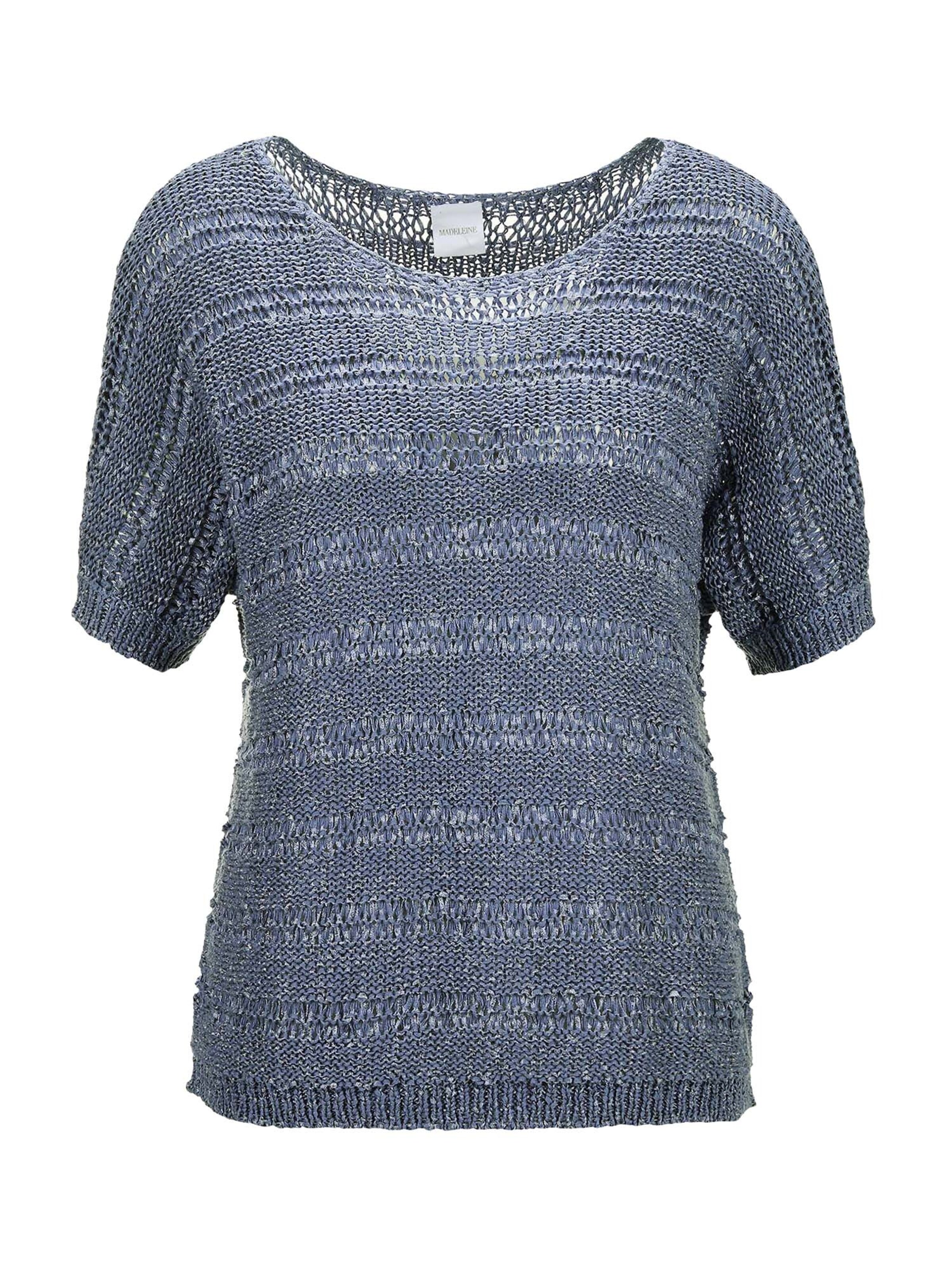 MADELEINE Pullover in Blau: Vorderseite