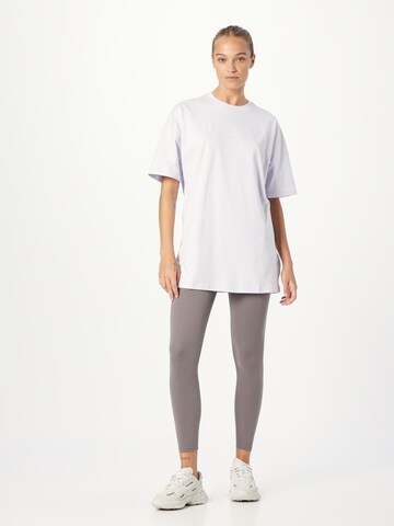 new balance T-Shirt in Lila