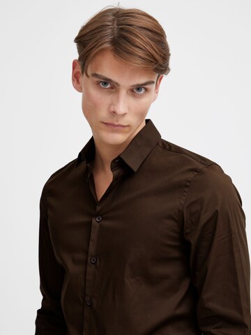 Casual Friday Slim fit Business shirt 'VIGGO' in Brown
