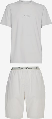 Calvin Klein Underwear Пижама короткая в Серый: спереди