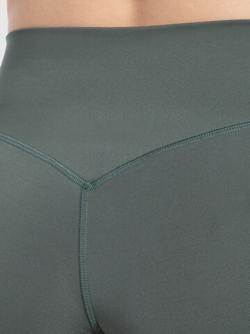 Smilodox Slimfit Sportbroek ' Etty ' in Groen