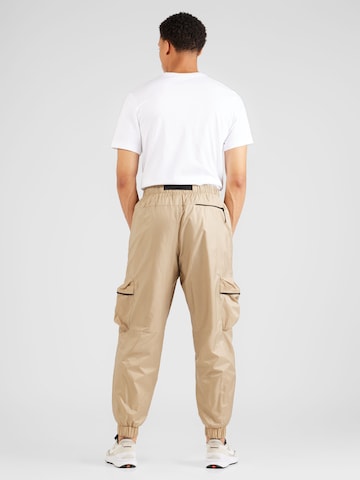 Nike Sportswear Ozke Kargo hlače | zelena barva