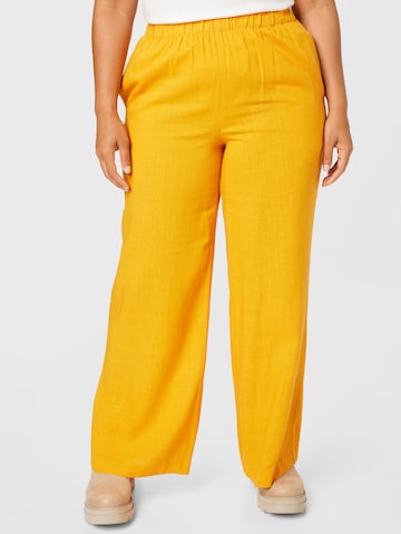Selected Femme Curve Regular Pants 'GULIA' in Orange: front