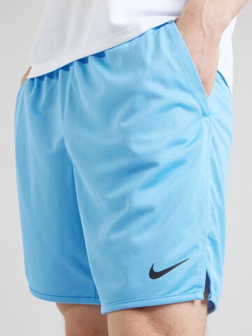 regular Pantaloni sportivi 'Totality' di NIKE in blu