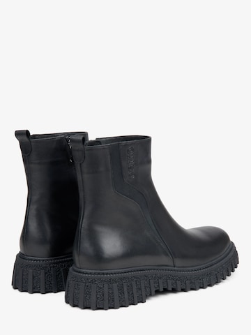 Estro Ankelboots '22-8951' i svart