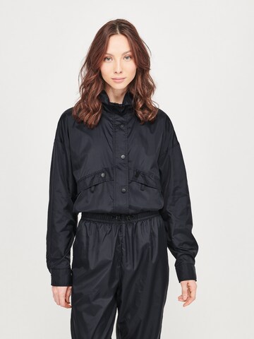 ABOUT YOU x VIAM Studio Between-Season Jacket 'Serious' in Black: front