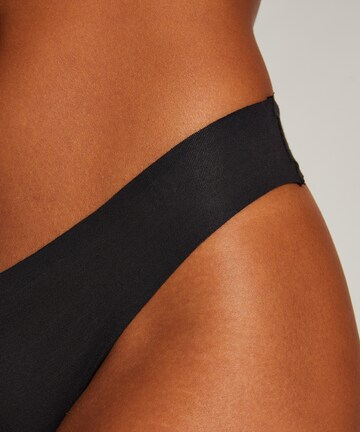 Hunkemöller String 'Invisible' in Zwart