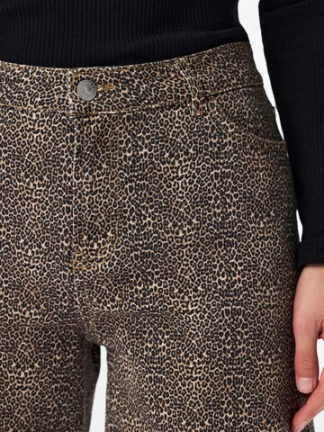 PIECES - regular Pantalón 'PCSalume' en marrón