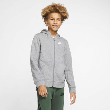 Nike Sportswear Regularny krój Bluza rozpinana w kolorze szary: przód