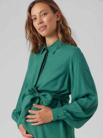 Camicia da donna 'INUS LIA' di MAMALICIOUS in verde