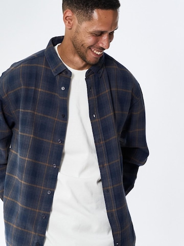 Legends Regular fit Button Up Shirt in Blue