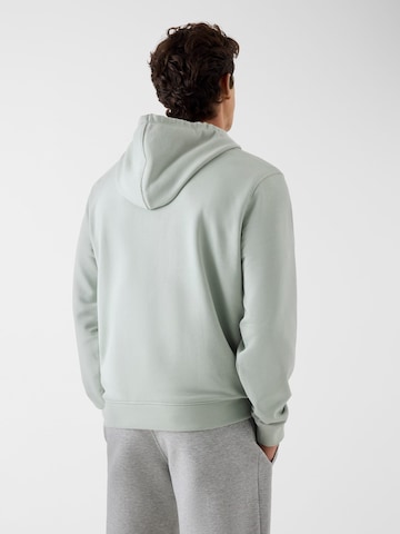 GUESS Sweatshirt in Grün