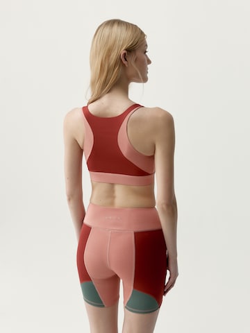 Born Skinny Sporttop 'Darana' in Rood