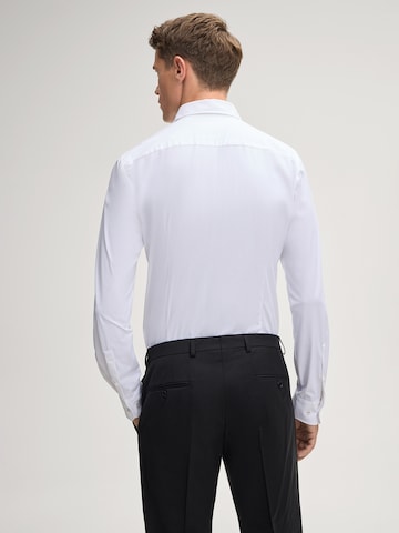 Coupe slim Chemise business 'Pai' JOOP! en blanc
