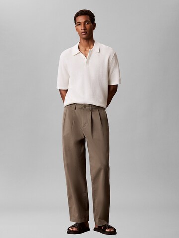 Calvin Klein Jeans Loose fit Pleat-front trousers in Green